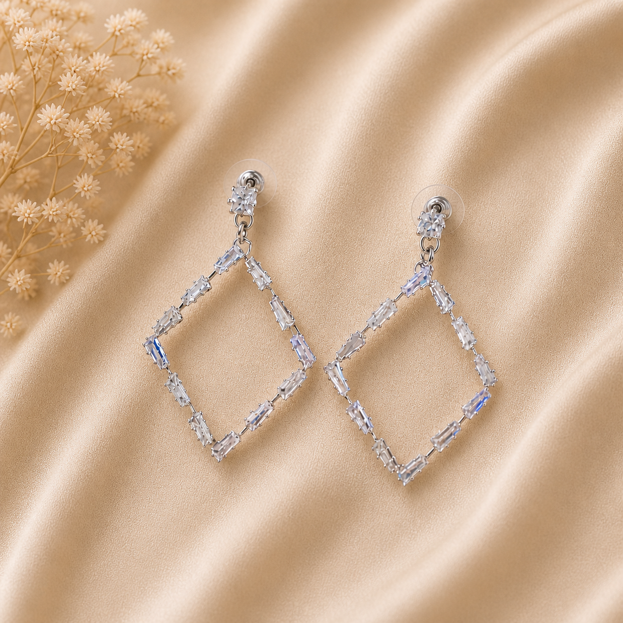 Trendy Crystal Earrings - Silver / Diamond White