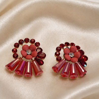 Trendy Crystal Earrings - Red Coral Pink