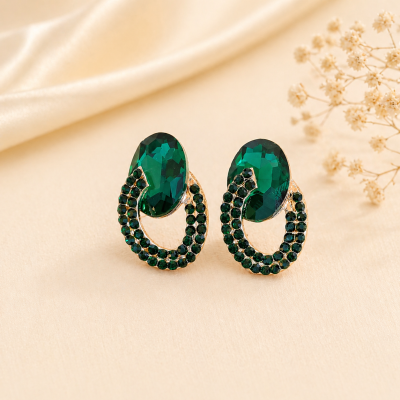 Trendy Crystal Earrings - Emerald Green